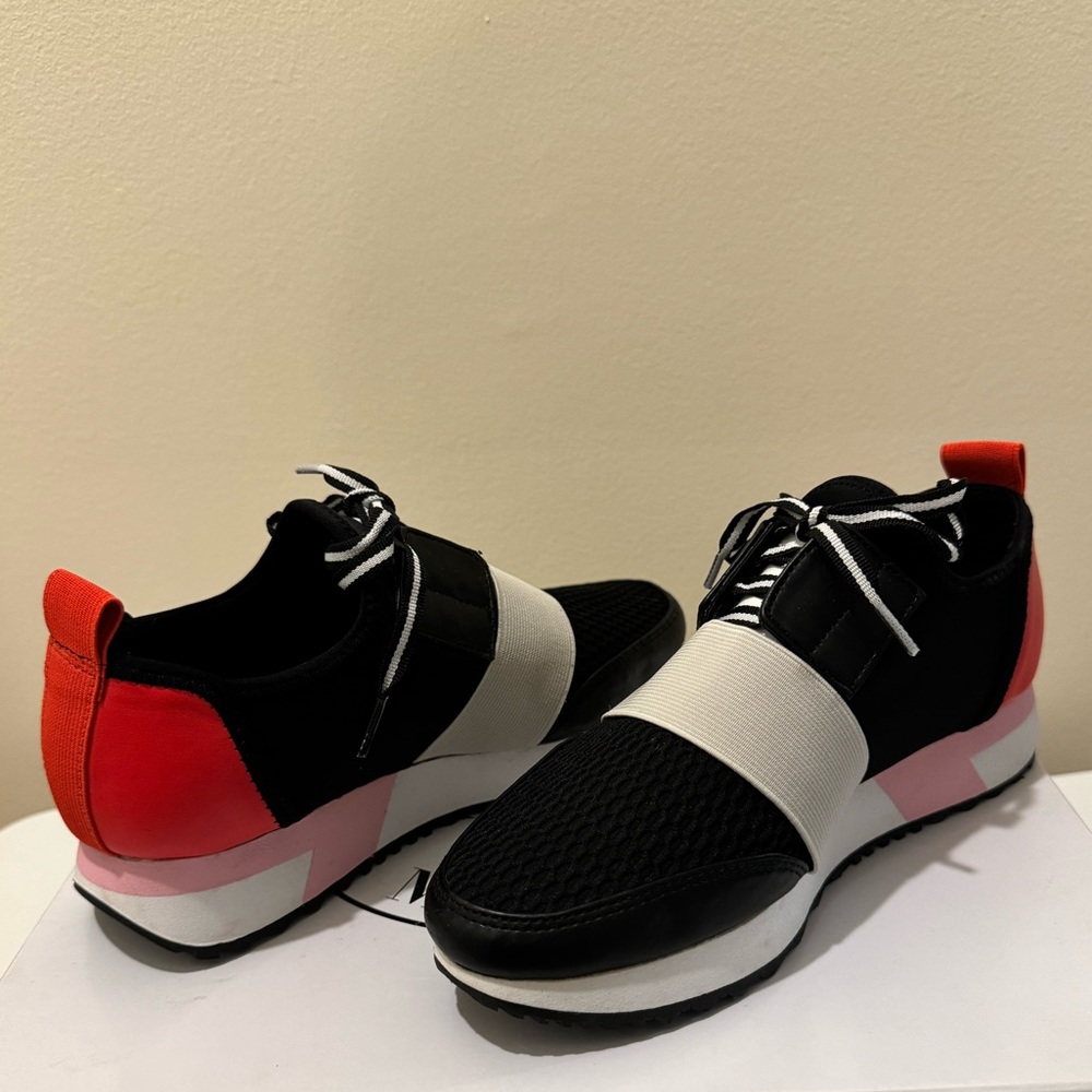 Steve Madden Antic Black & Red Sneakers
